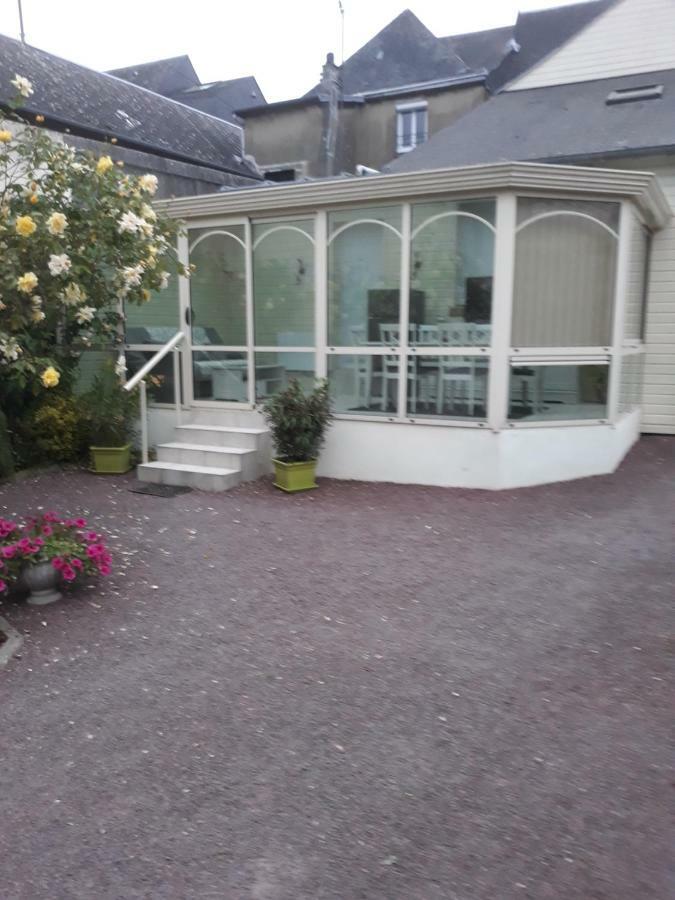 Gite Au Bord Du Lac Montville Exterior photo